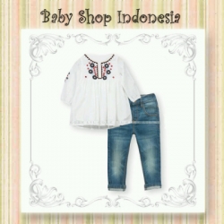 setelan putih bunga  large